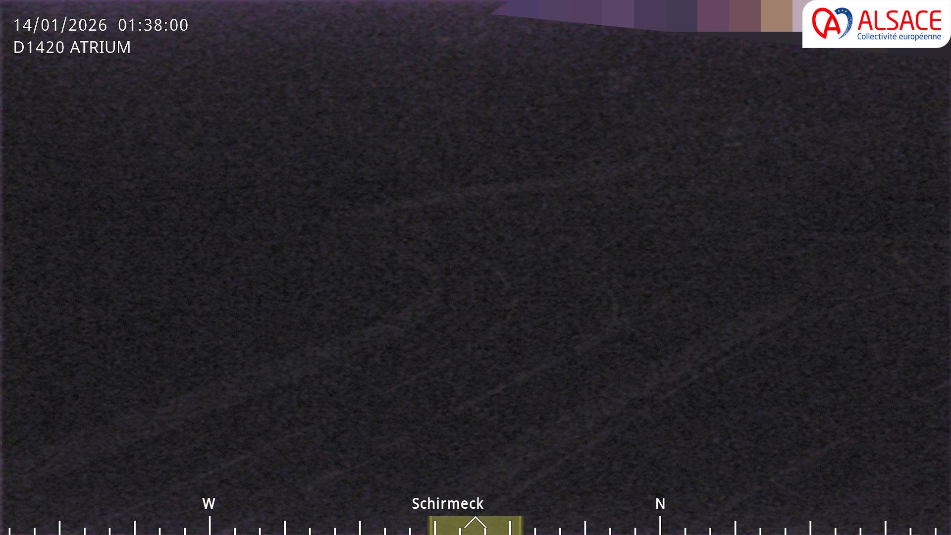 Webcam à Dorlisheim sur la D1420 (au bout de l'A352), au sud de Molsheim, au niveau du rond-point de la zone commercial Atrium. Vue sur les vignes du vin d'Alsace, orientée vers Gresswiller