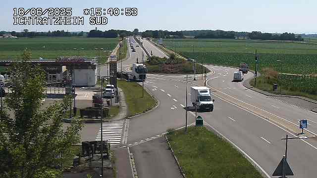 <h2>Webcam à Ichtratzheim, au sud de Strasbourg sur la D1089 (anciennement D89). Vue orientée vers Colmar</h2>