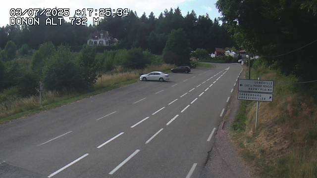 Webcam routière au niveau du col de Donon dans les Vosges à Grandfontaine, en Alsace, à 732 mètres d'altitude
