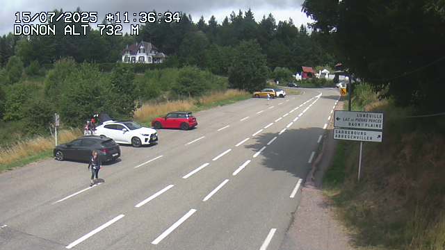 Webcam routière au niveau du col de Donon dans les Vosges à Grandfontaine, en Alsace, à 732 mètres d'altitude
