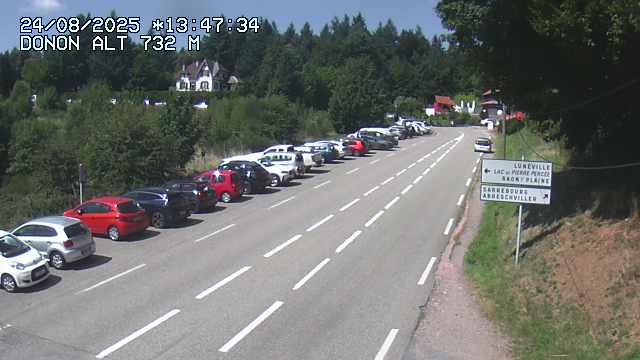 Webcam routière au niveau du col de Donon dans les Vosges à Grandfontaine, en Alsace, à 732 mètres d'altitude