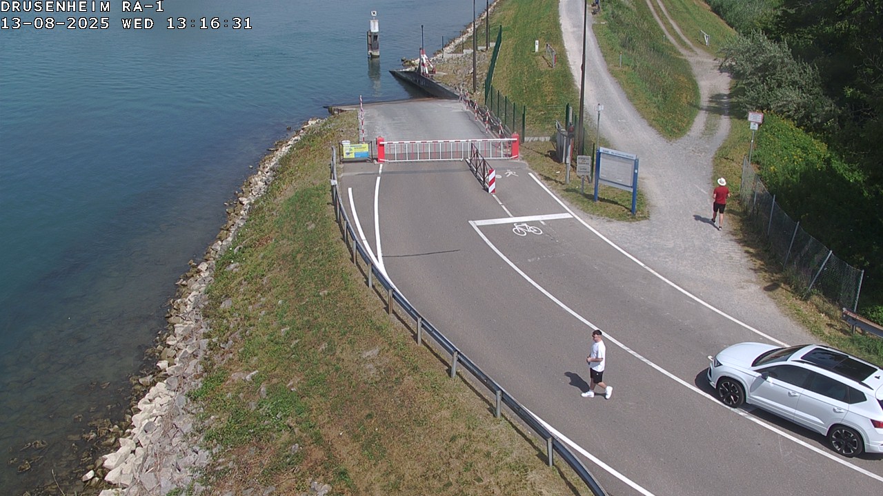 <h2>Webcam donnant sur la rampe d'embarquement du bac de Drusenheim</h2>