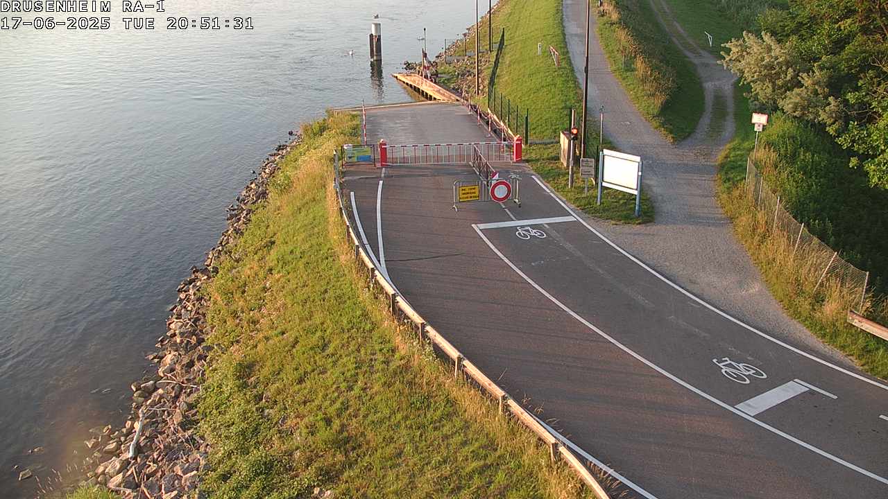 Webcam donnant sur la rampe d'embarquement du bac de Drusenheim
