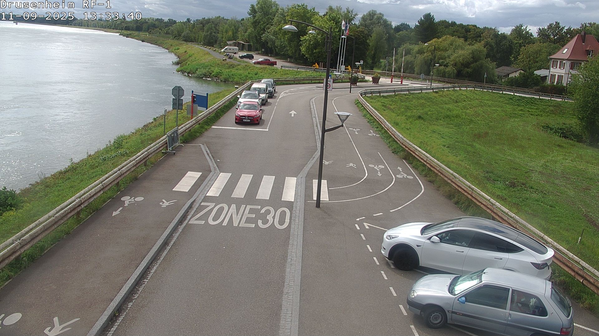 Webcam avant la rampe d'embarquement du bac de Drusenheim permettant de traverser le Pont du Rhin