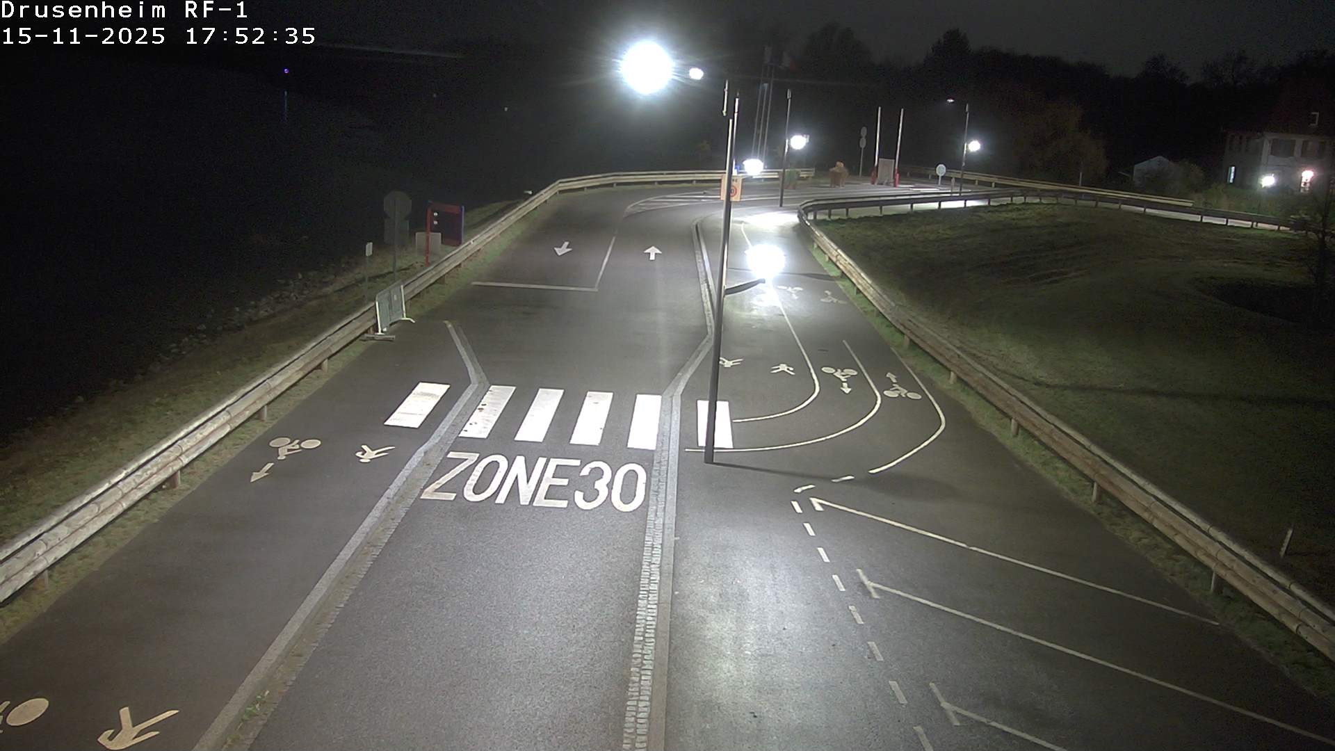 Webcam avant la rampe d'embarquement du bac de Drusenheim permettant de traverser le Pont du Rhin