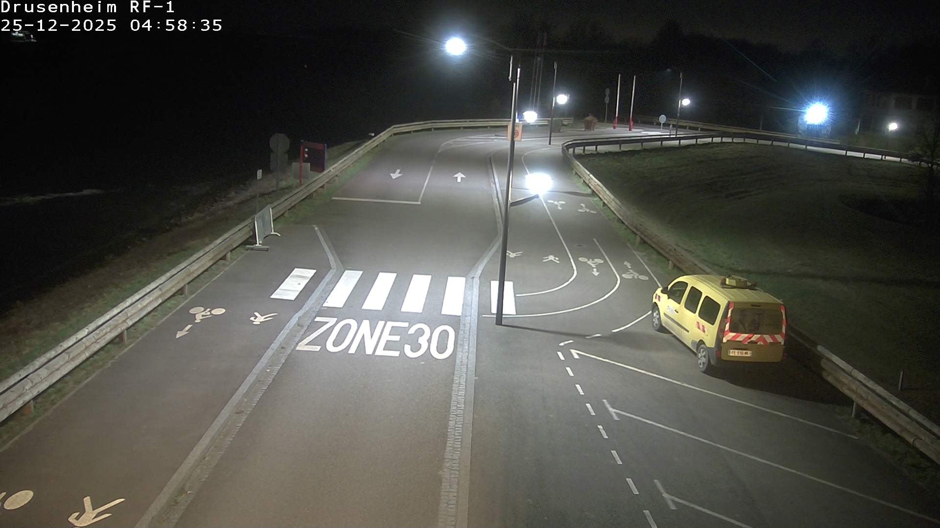 Webcam avant la rampe d'embarquement du bac de Drusenheim permettant de traverser le Pont du Rhin