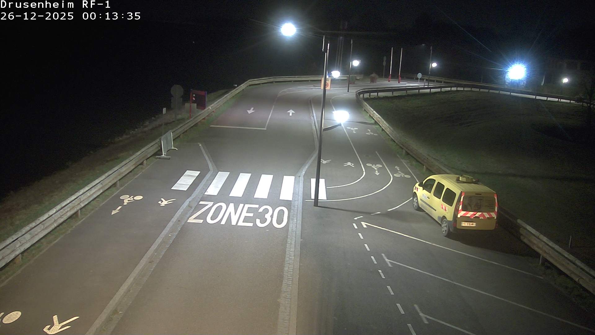 <h2>Webcam avant la rampe d'embarquement du bac de Drusenheim permettant de traverser le Pont du Rhin</h2>