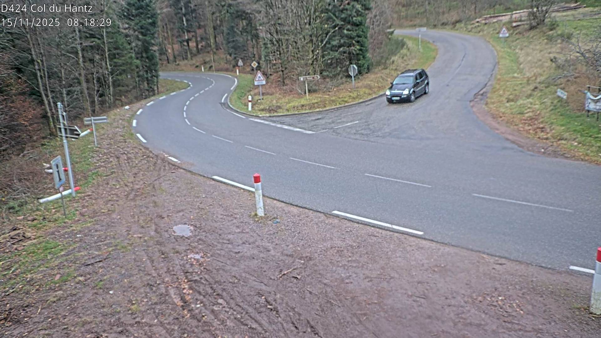 <h2>Webcam dans les Vosges au niveau du col du Hantz, côté alsacien à 640 mètres d'altitude, sur la RD424 à Saulxures</h2>