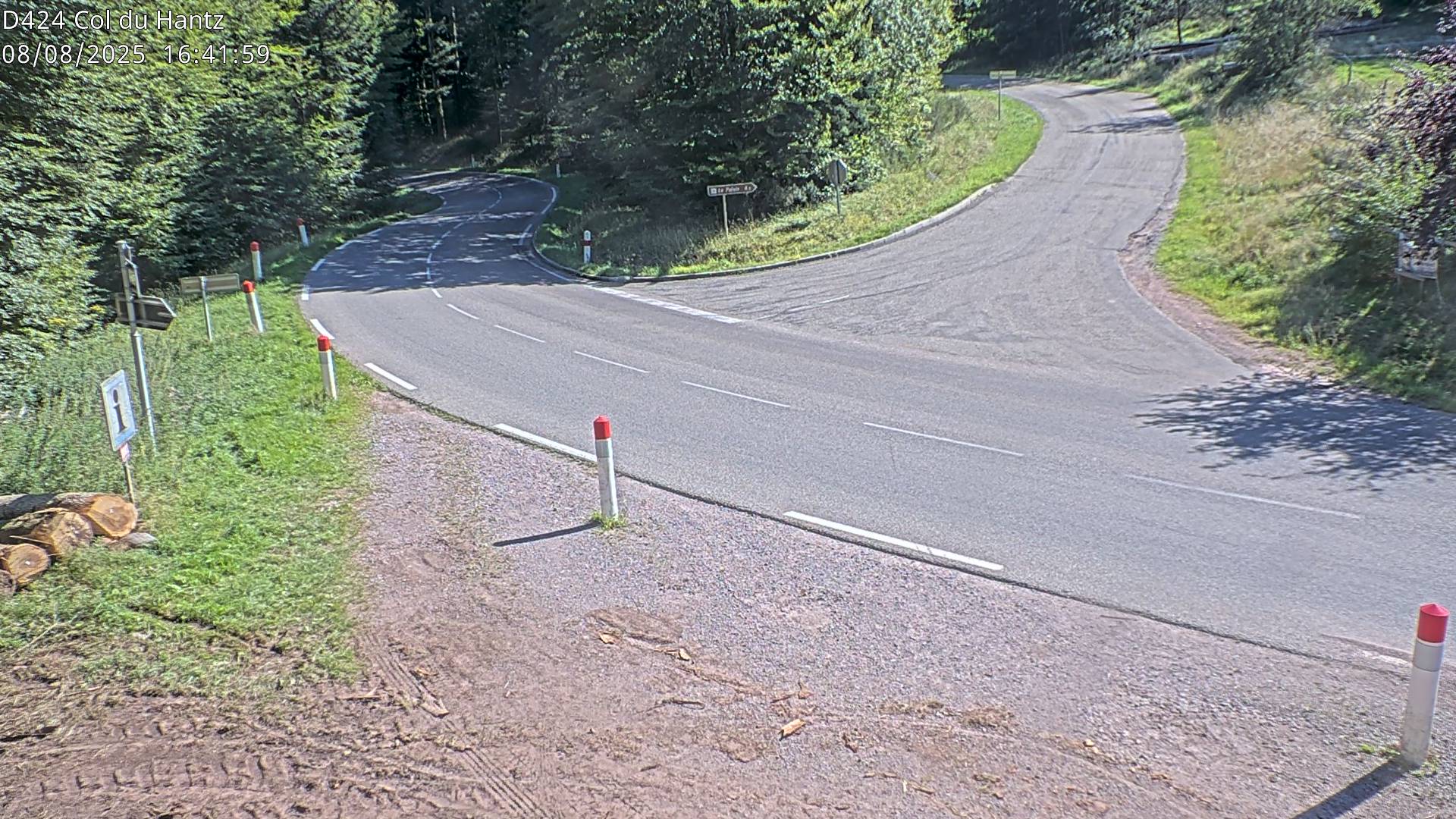 Webcam dans les Vosges au niveau du col du Hantz, côté alsacien à 640 mètres d'altitude, sur la RD424 à Saulxures