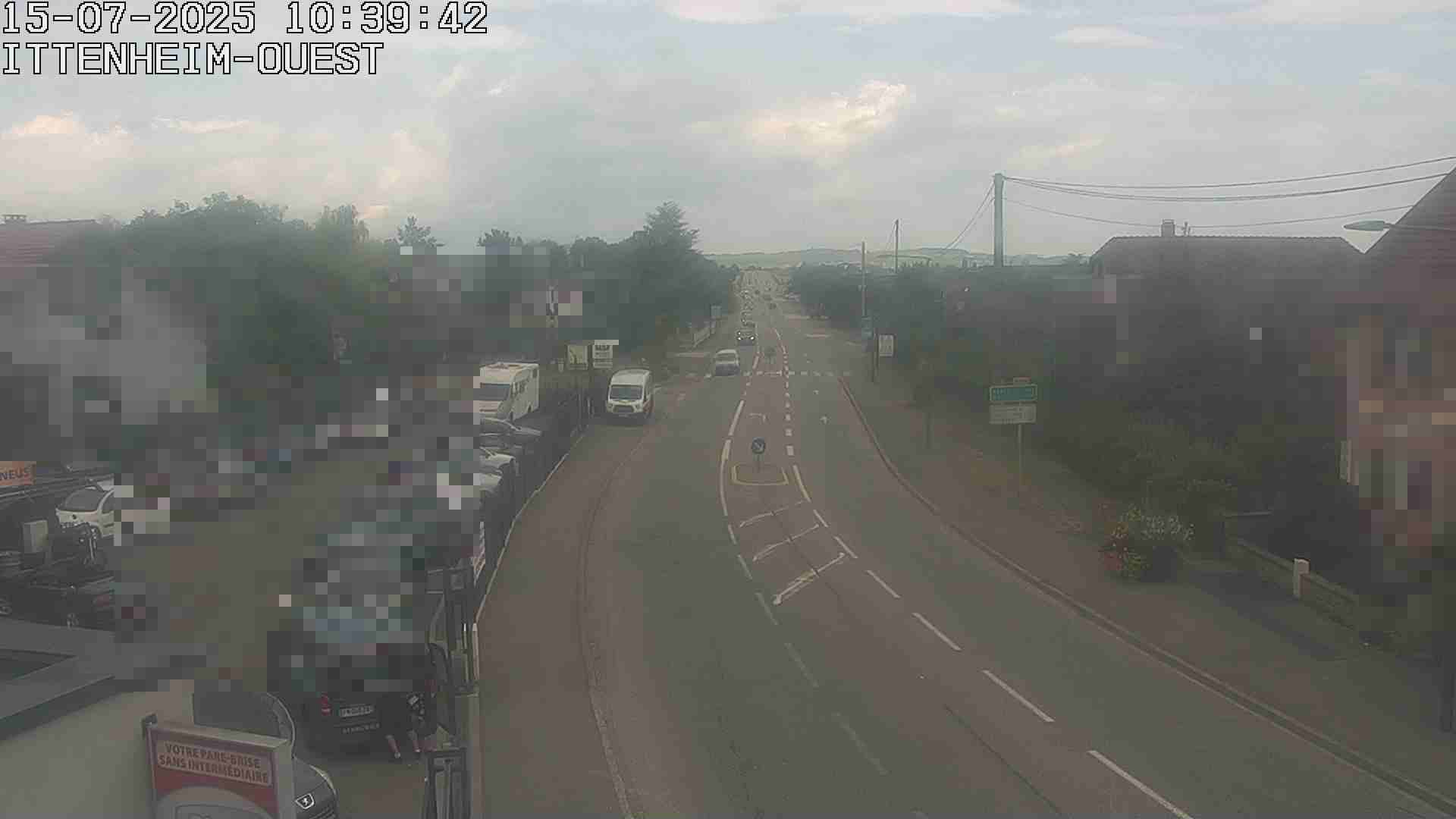 Webcam routière à la fin de la D1004 à la sortie d'Ittenheim en venant de Strasbourg, en provenance du Contournement Ouest de Strasbourg (A355) et de la Nationale 4