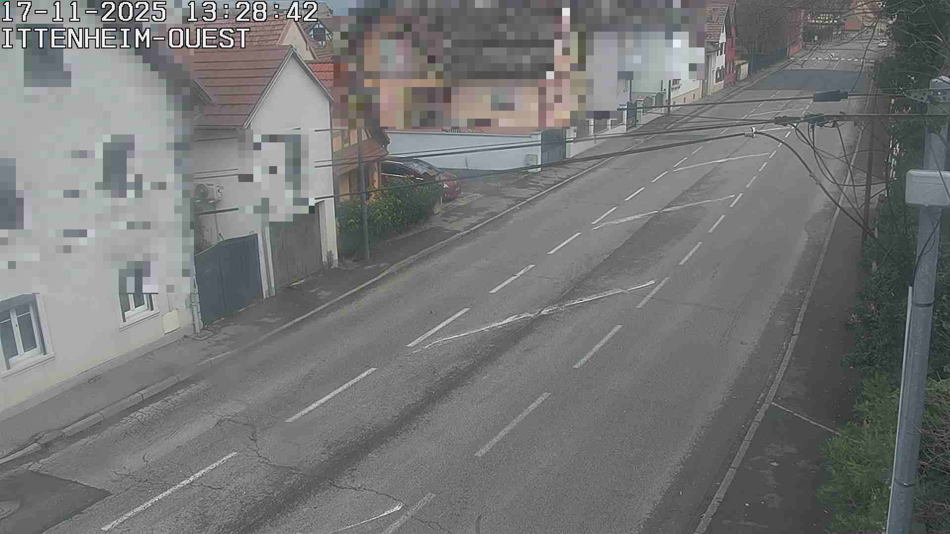 Webcam routière à la fin de la D1004 à la sortie d'Ittenheim en venant de Strasbourg, en provenance du Contournement Ouest de Strasbourg (A355) et de la Nationale 4