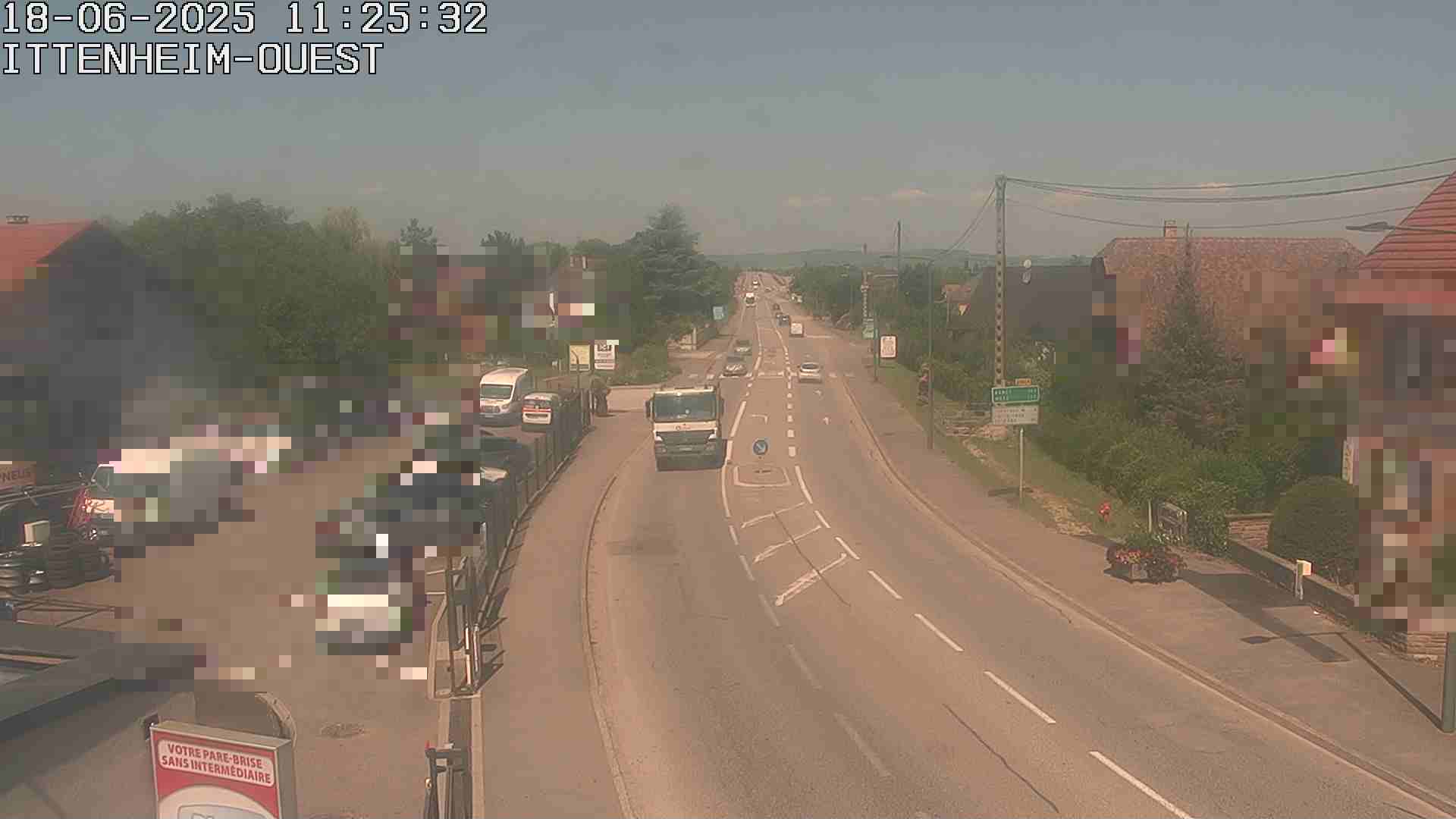 <h2>Webcam routière à la fin de la D1004 à la sortie d'Ittenheim en venant de Strasbourg, en provenance du Contournement Ouest de Strasbourg (A355) et de la Nationale 4</h2>