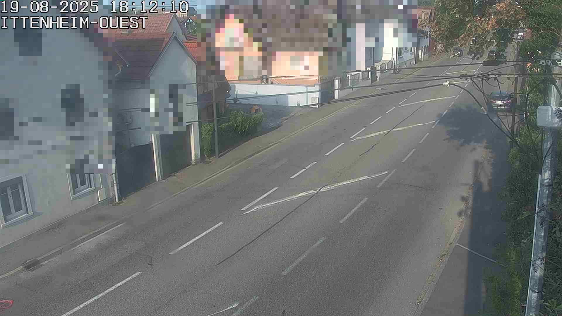 Webcam routière à la fin de la D1004 à la sortie d'Ittenheim en venant de Strasbourg, en provenance du Contournement Ouest de Strasbourg (A355) et de la Nationale 4