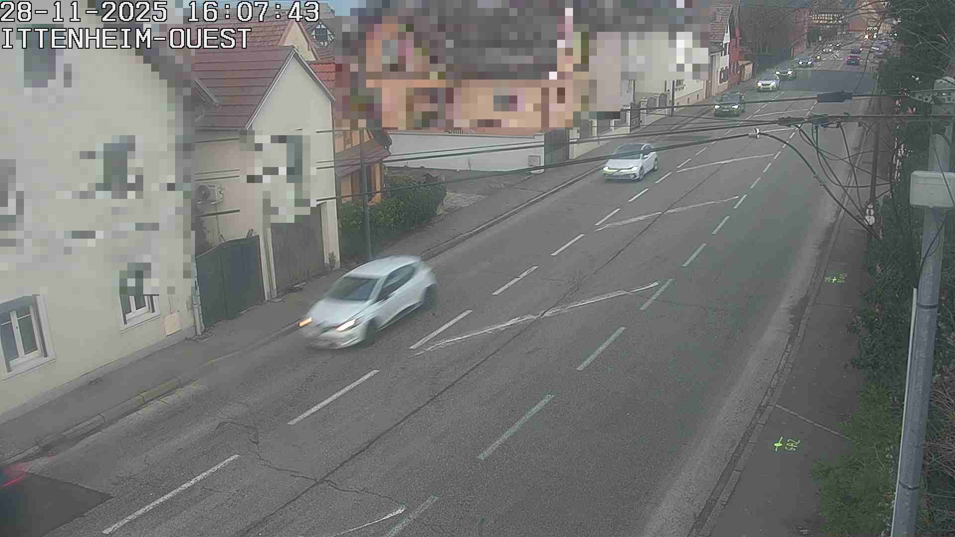 Webcam routière à la fin de la D1004 à la sortie d'Ittenheim en venant de Strasbourg, en provenance du Contournement Ouest de Strasbourg (A355) et de la Nationale 4