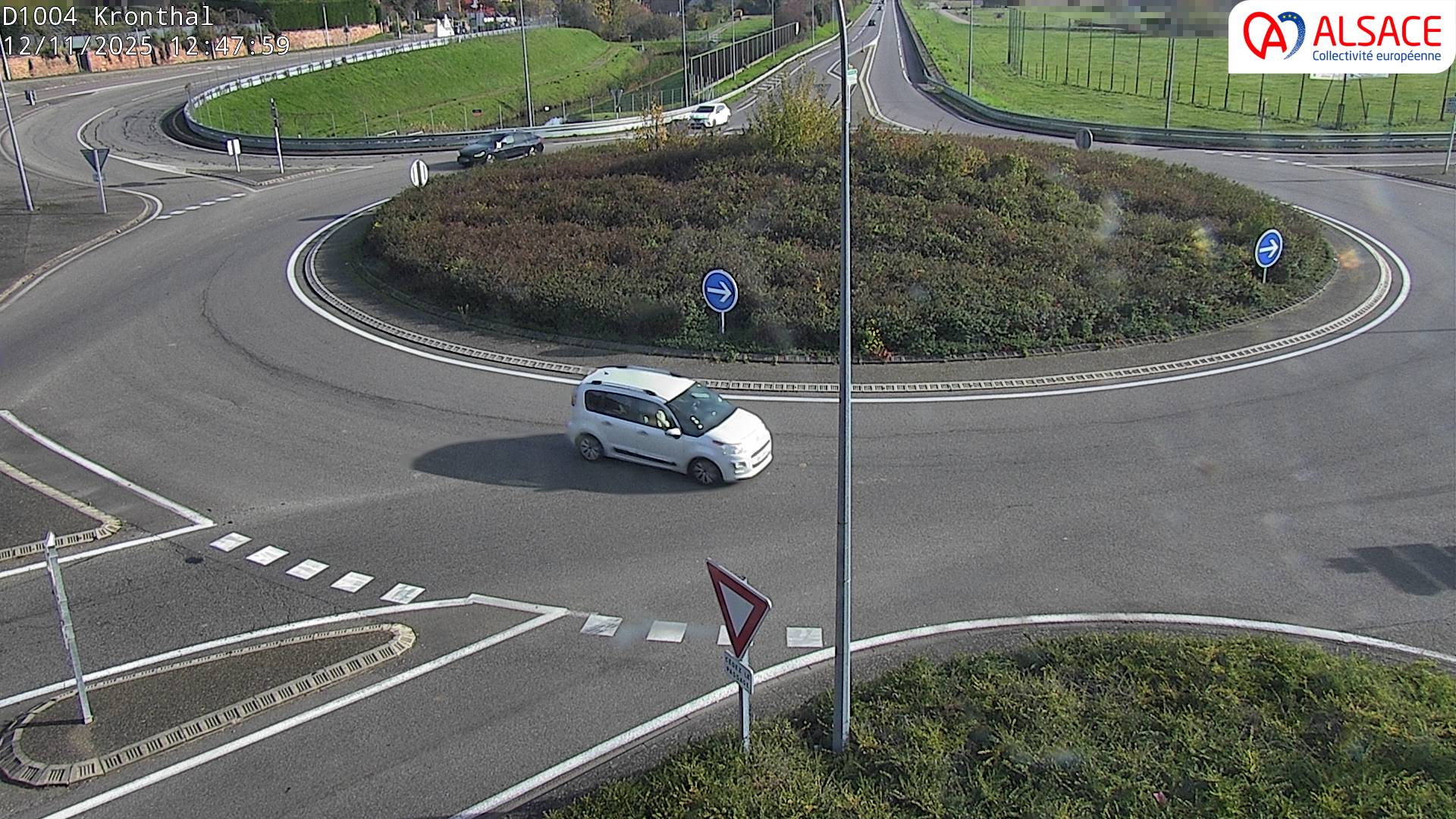 Webcam à la sortie de Marlenheim sur le rond-point joignant la D1002, la D422 et la D2004