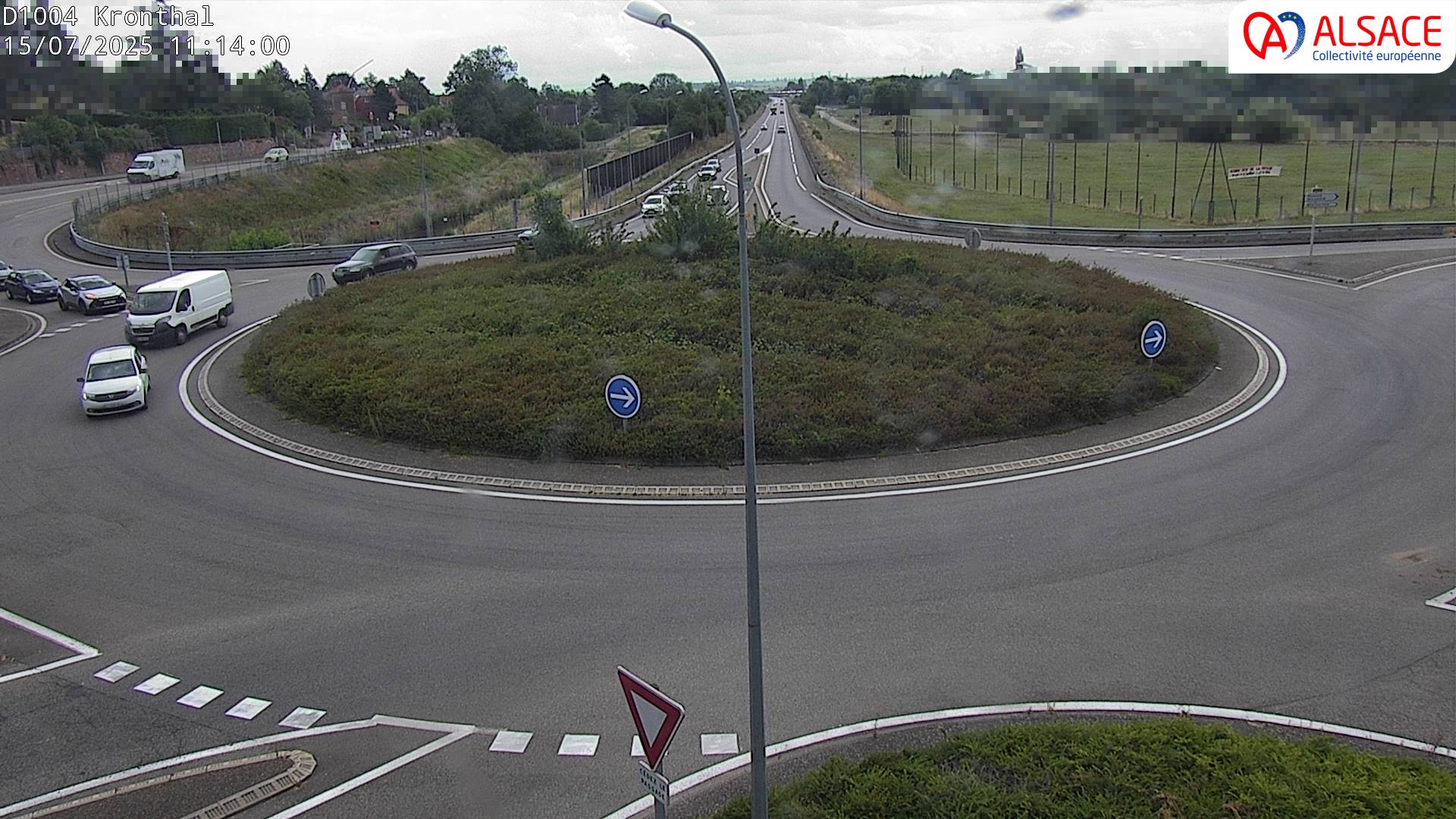 Webcam à la sortie de Marlenheim sur le rond-point joignant la D1002, la D422 et la D2004