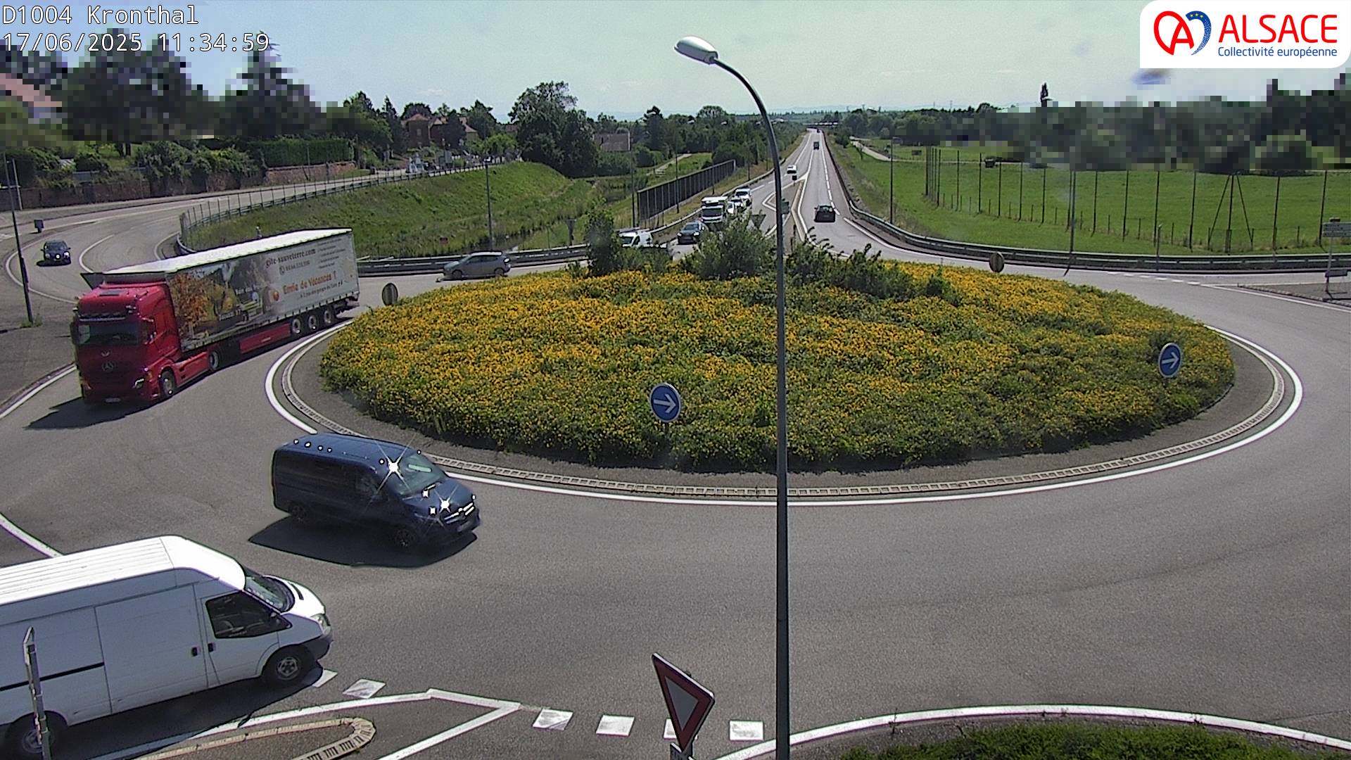 Webcam à la sortie de Marlenheim sur le rond-point joignant la D1002, la D422 et la D2004