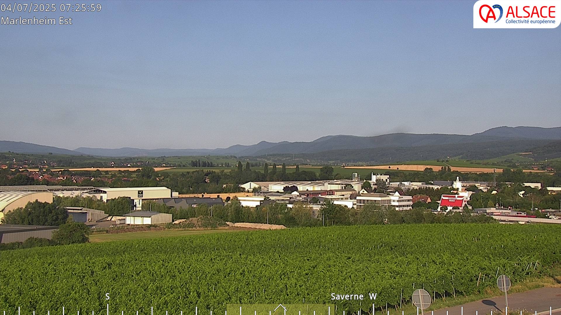 Webcam sur la D1004 à l'entrée de Marlenheim en venant de Strasbourg. Vue orientée vers l'est