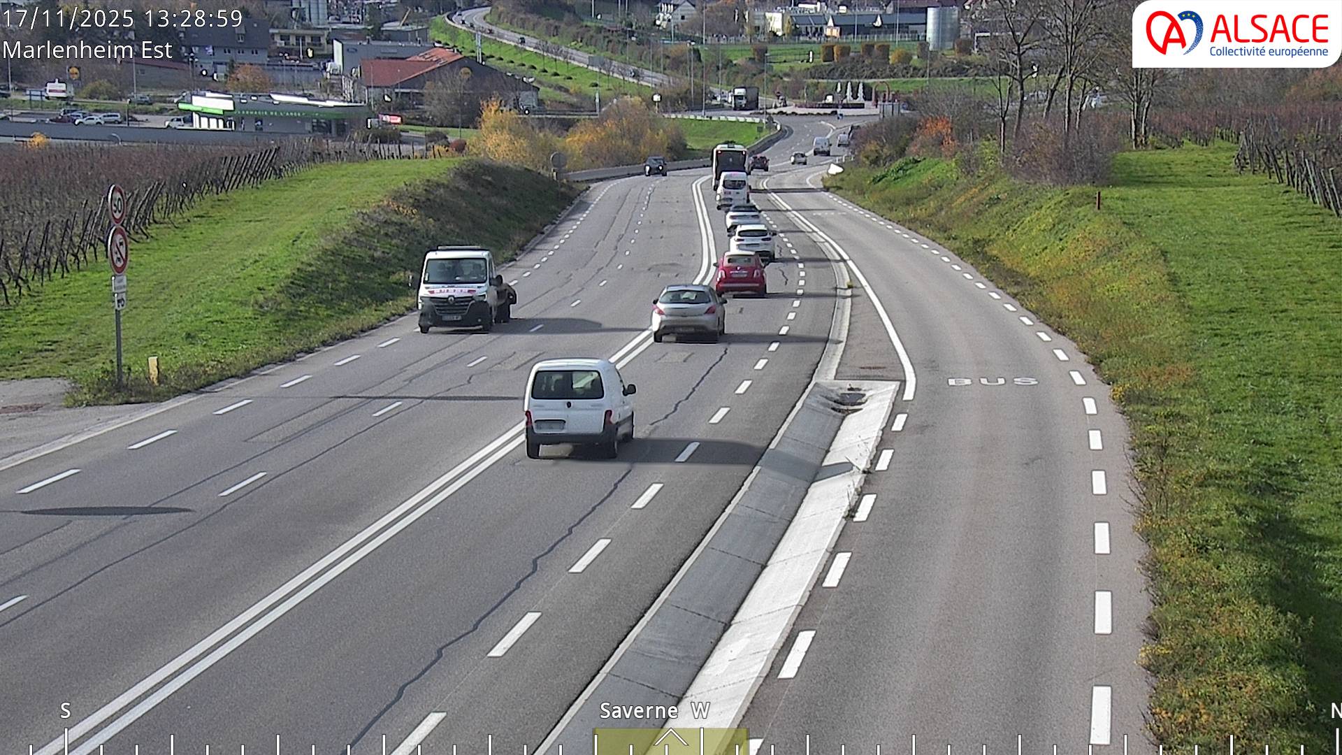 Webcam sur la D1004 à l'entrée de Marlenheim en venant de Strasbourg. Vue orientée vers l'est