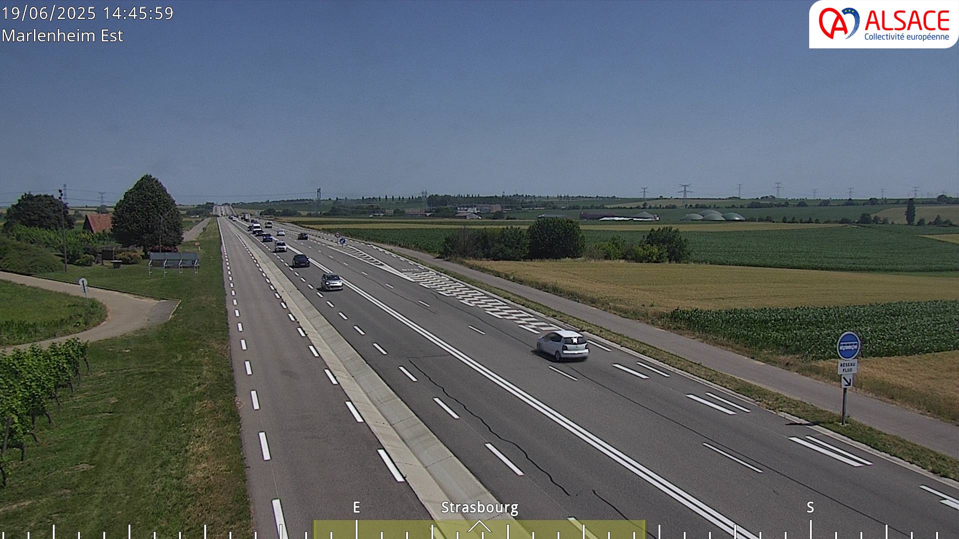 Webcam sur la D1004 à l'entrée de Marlenheim en venant de Strasbourg. Vue orientée vers l'est