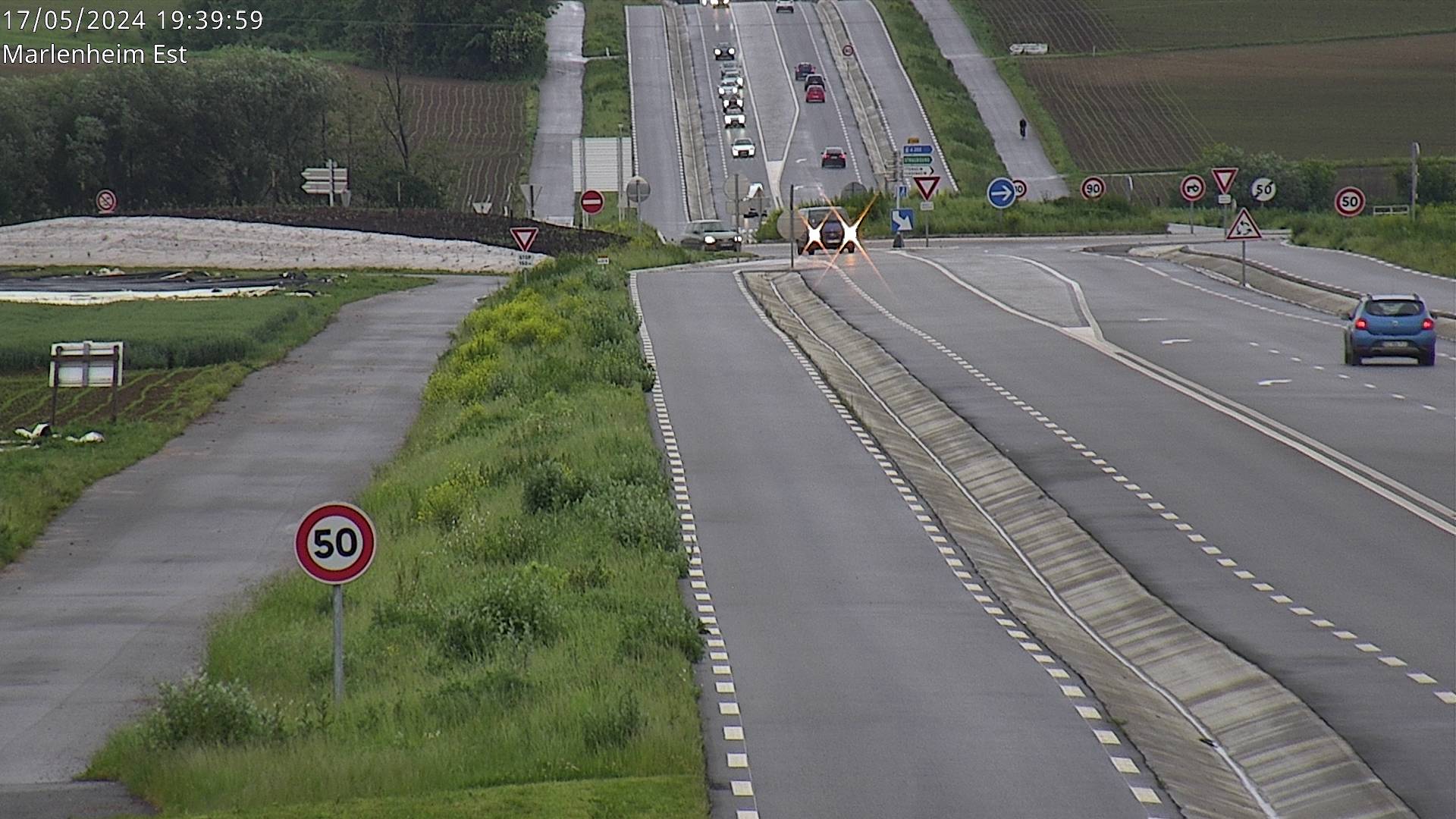 Webcam sur la D1004 à l'entrée de Marlenheim en venant de Strasbourg. Vue orientée vers l'est