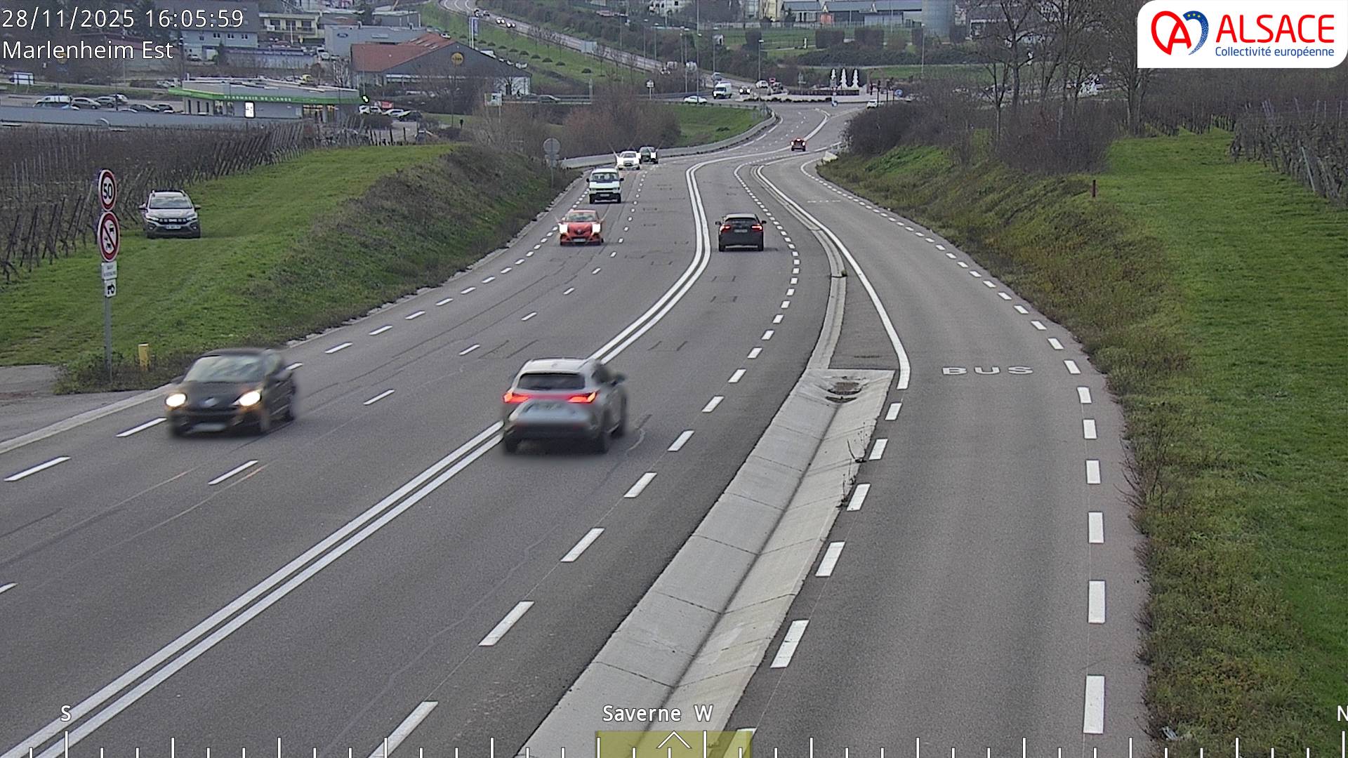 Webcam sur la D1004 à l'entrée de Marlenheim en venant de Strasbourg. Vue orientée vers l'est