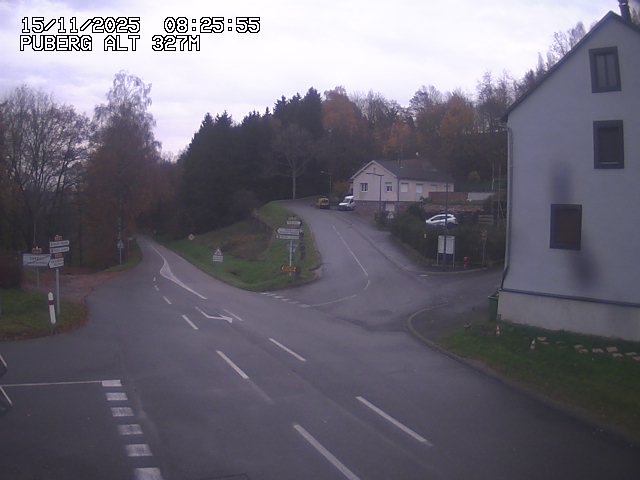 Webcam routière au niveau du col de Puberg à la jonction entre la D919 et la D935 à Rosteig, en Alsace, à 327 mètres d'altitude