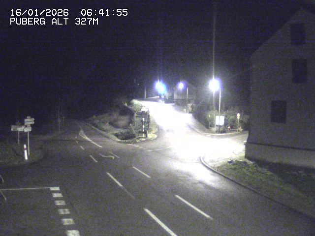 Webcam routière au niveau du col de Puberg à la jonction entre la D919 et la D935 à Rosteig, en Alsace, à 327 mètres d'altitude
