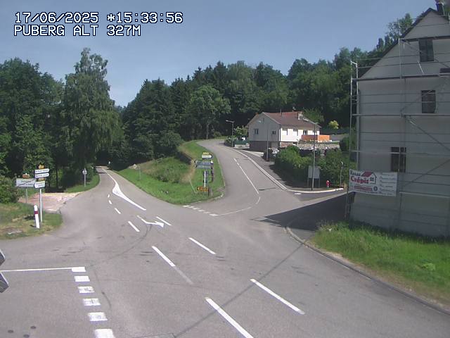 Webcam routière au niveau du col de Puberg à la jonction entre la D919 et la D935 à Rosteig, en Alsace, à 327 mètres d'altitude
