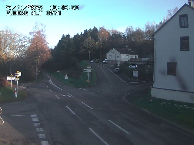<h2>Webcam routière au niveau du col de Puberg à la jonction entre la D919 et la D935 à Rosteig, en Alsace, à 327 mètres d'altitude</h2>
