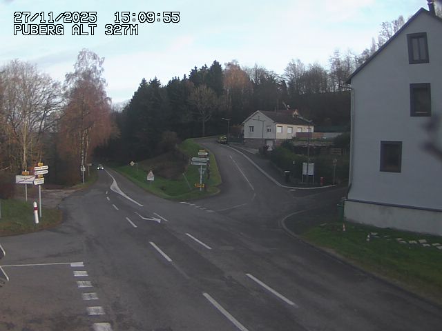 Webcam routière au niveau du col de Puberg à la jonction entre la D919 et la D935 à Rosteig, en Alsace, à 327 mètres d'altitude