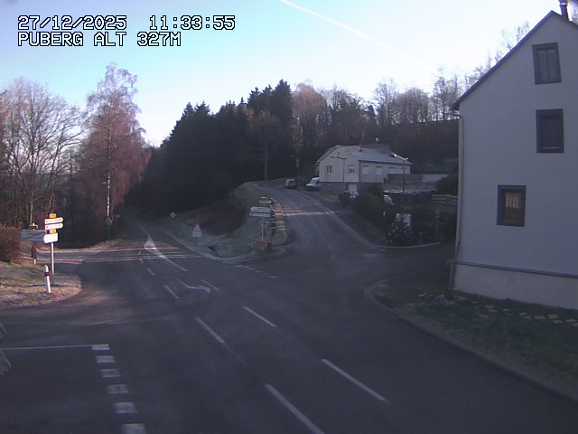 Webcam routière au niveau du col de Puberg à la jonction entre la D919 et la D935 à Rosteig, en Alsace, à 327 mètres d'altitude