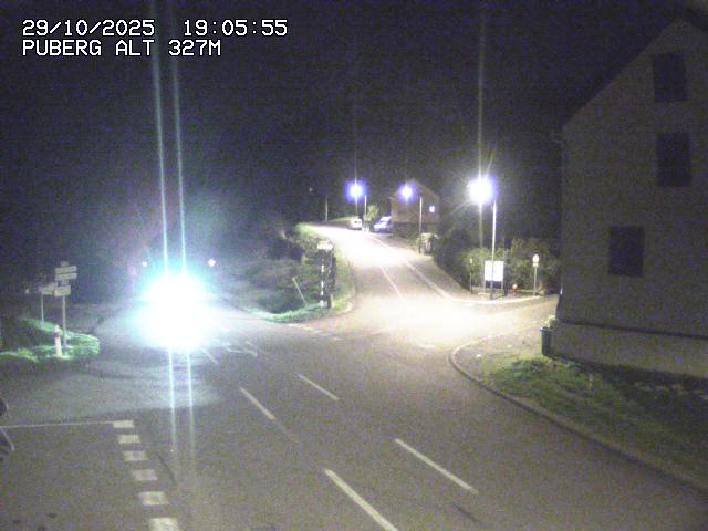 <h2>Webcam routière au niveau du col de Puberg à la jonction entre la D919 et la D935 à Rosteig, en Alsace, à 327 mètres d'altitude</h2>