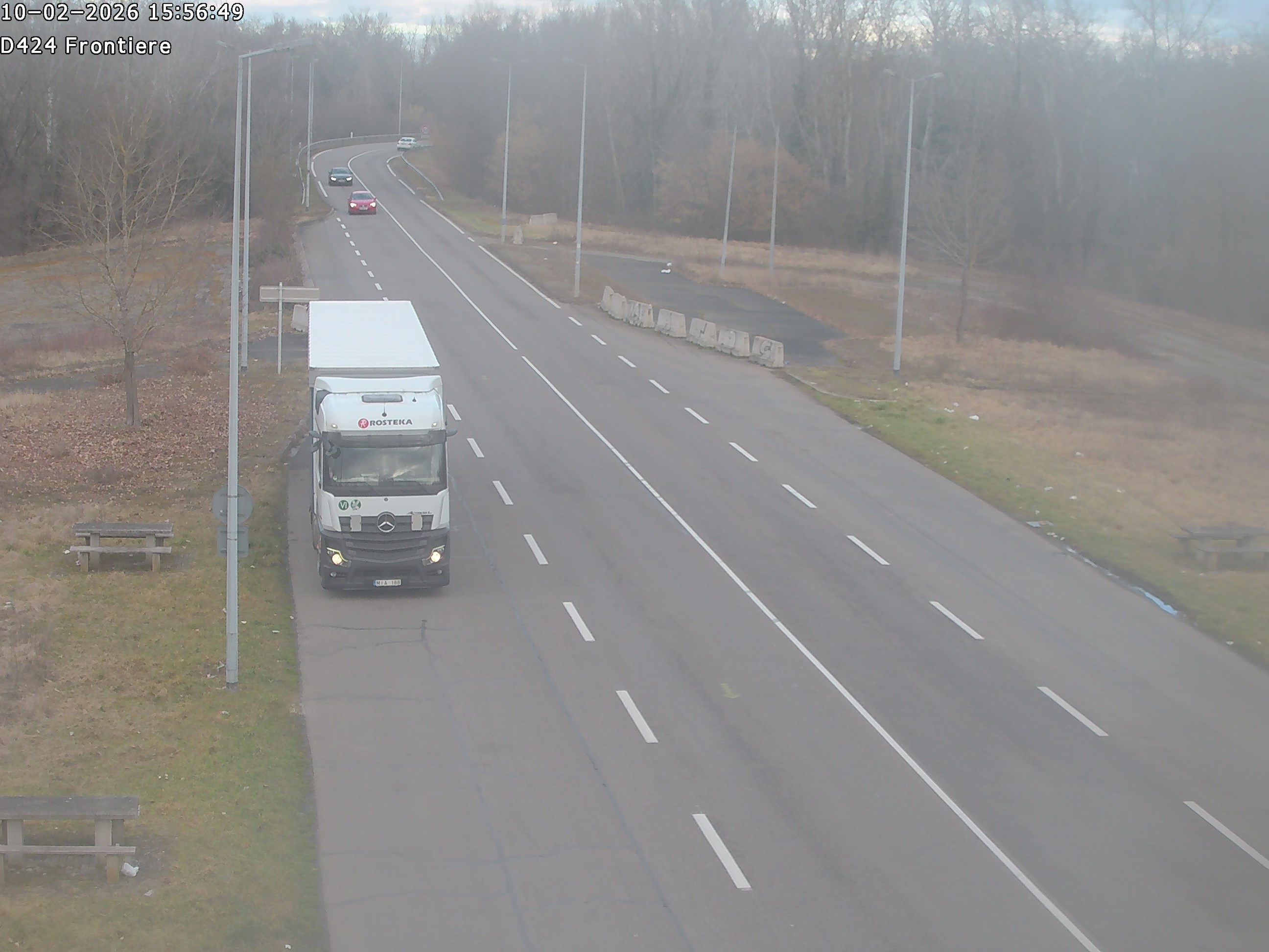 Webcam à Marckolsheim à la frontière franco-allemande, après la centrale hydroélectrique et les écluses EDF, au niveau de l'aire du Rhin