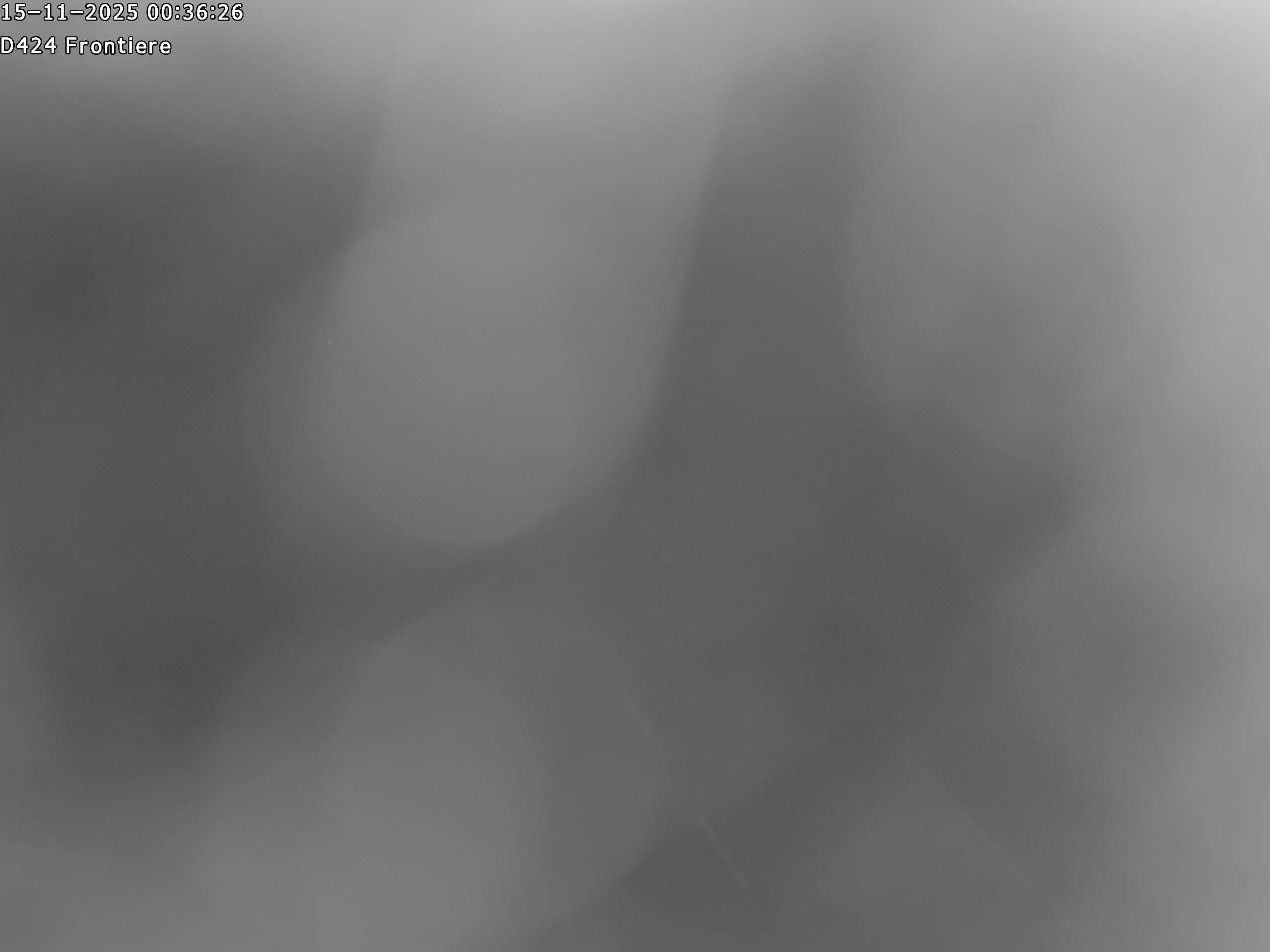 Webcam à Marckolsheim à la frontière franco-allemande, après la centrale hydroélectrique et les écluses EDF, au niveau de l'aire du Rhin