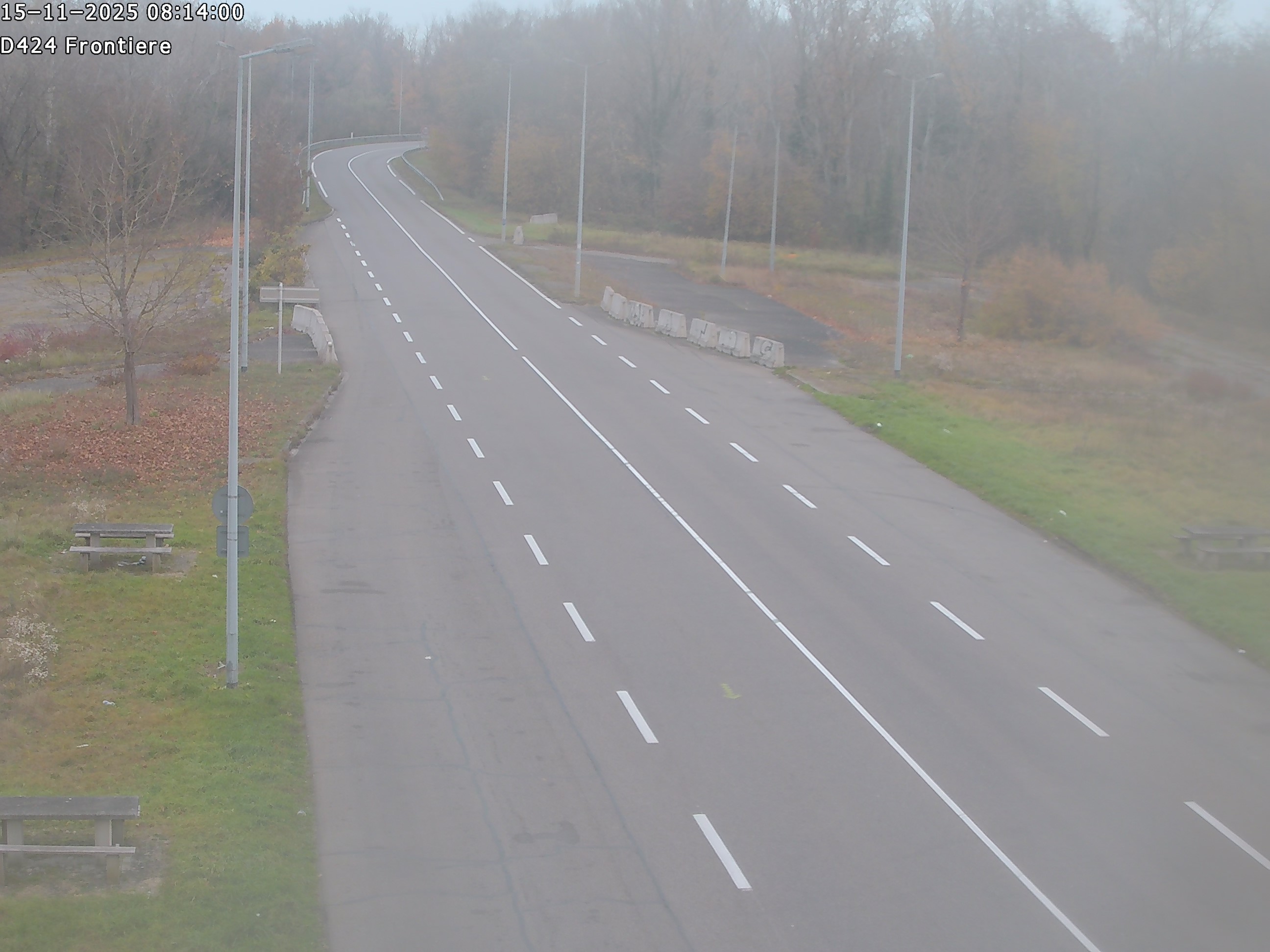 <h2>Webcam à Marckolsheim à la frontière franco-allemande, après la centrale hydroélectrique et les écluses EDF, au niveau de l'aire du Rhin</h2>