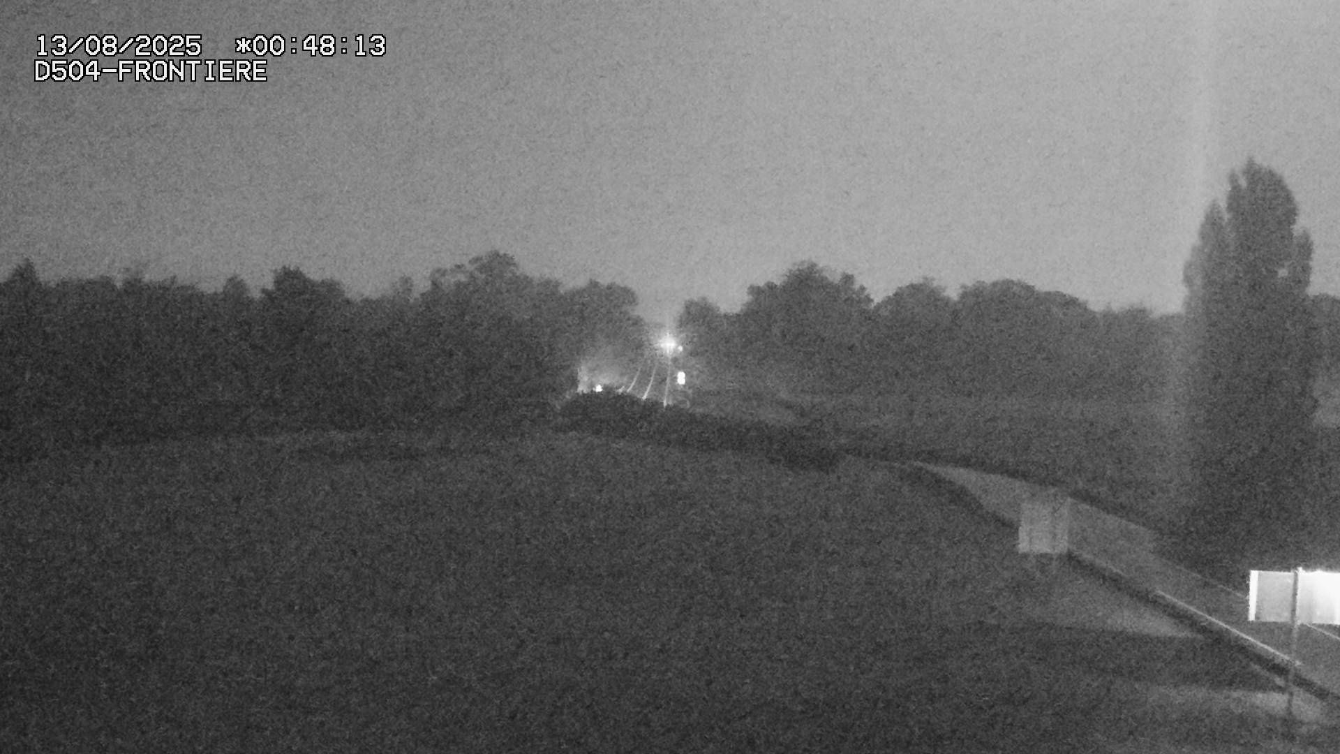 Webcam routière à Roppenheim sur la D4. La voie en sens inverse se dirige vers la frontière allemande