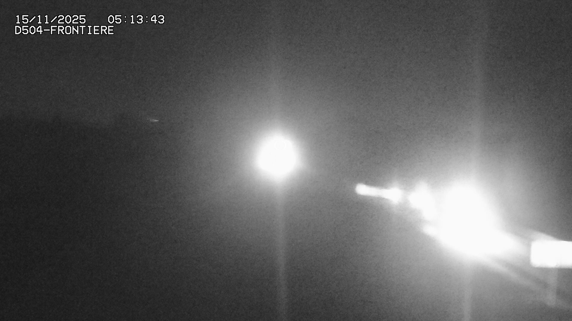 Webcam routière à Roppenheim sur la D4. La voie en sens inverse se dirige vers la frontière allemande