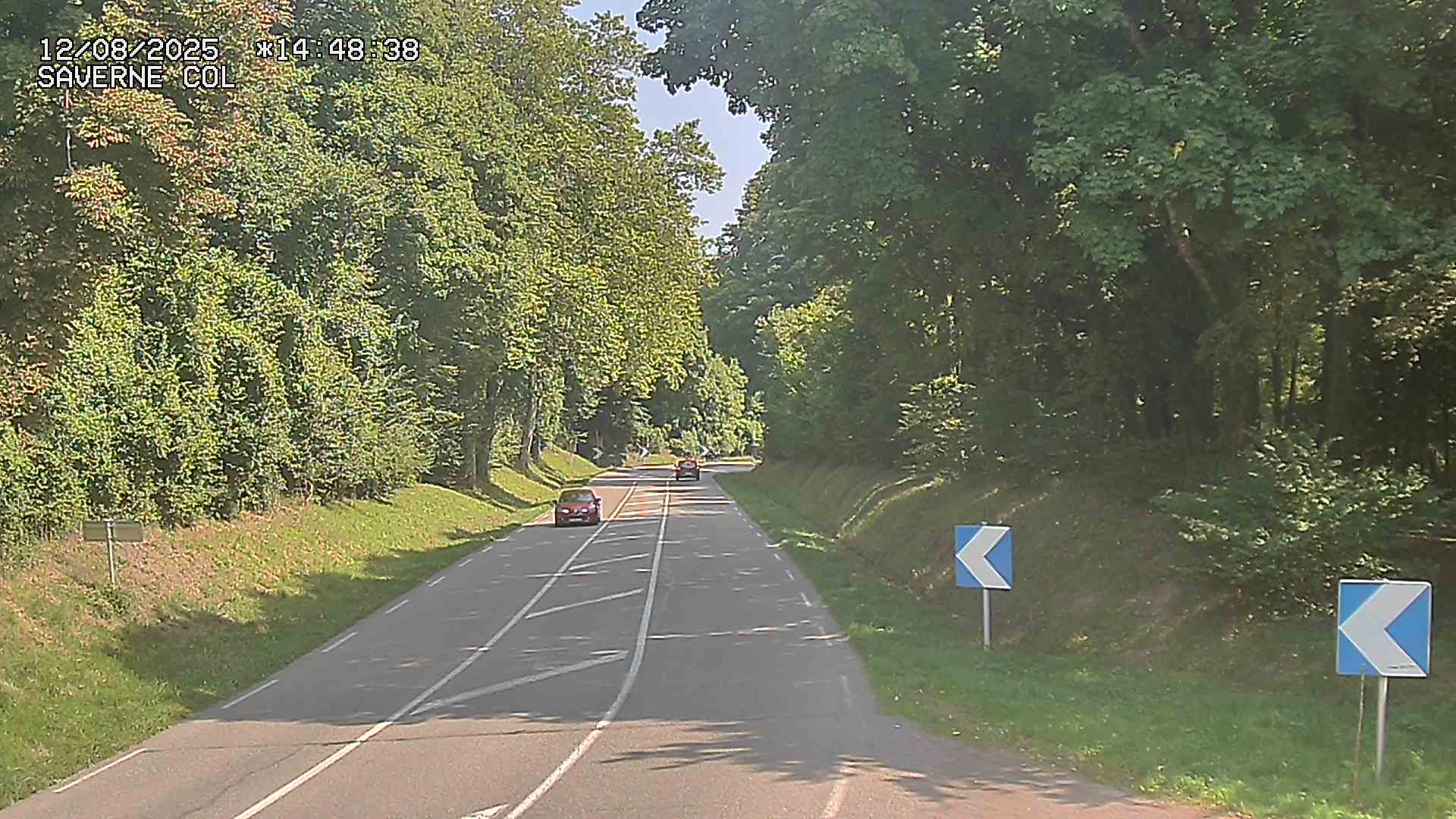 Webcam sur le col de Saverne sur la D1004. Vue orientée vers Saverne dans le massif des Vosges