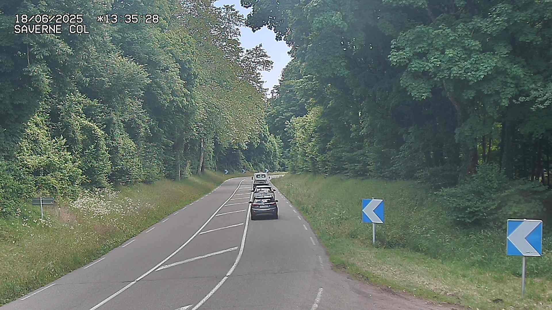 <h2>Webcam sur le col de Saverne sur la D1004. Vue orientée vers Saverne dans le massif des Vosges</h2>