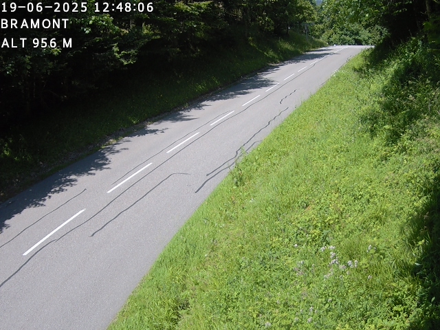 <h2>Webcam à La Bresse au niveau du col de Bramont à 970 mètres d'altitude dans les Vosges sur la D13B - D34</h2>