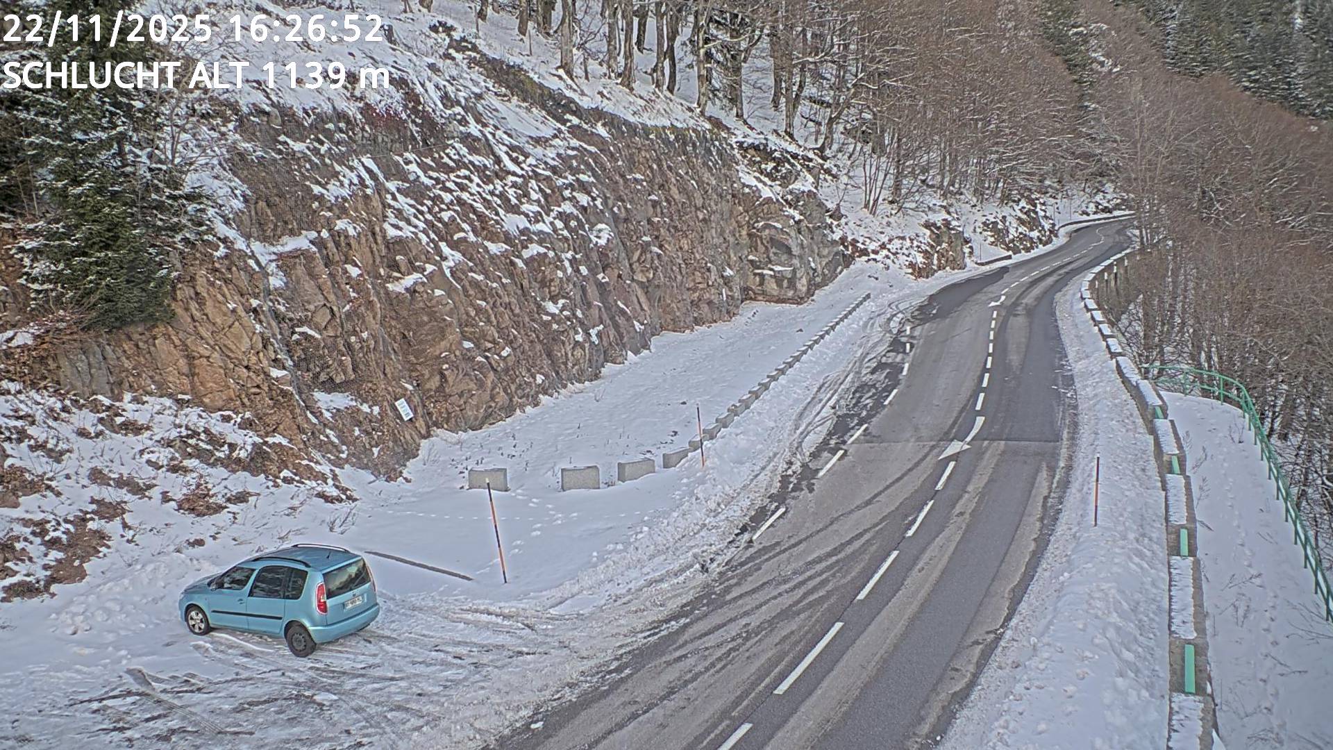 <h2>Webcam du col de la Schlucht à 1145 mètres d'altitude dans les Vosges sur la D417 dans le village du Valtin</h2>
