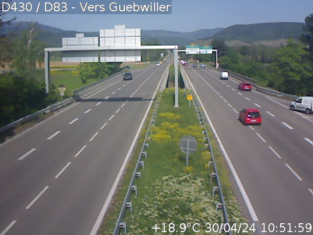 Webcam à la jonction entre la D83 et la D430 menant à Guebwiller. Caméra à hauteur de la borne kilométrique 21,6