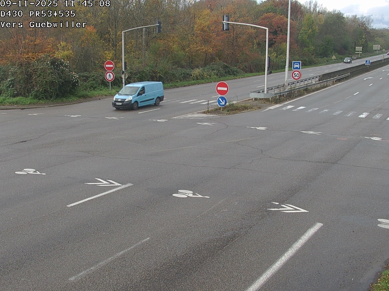 <h2>Webcam sur la D430 à la sortie de Mulhouse, à la jonction avec la D20 à Kingersheim. Vue orientée vers Guebwiller</h2>