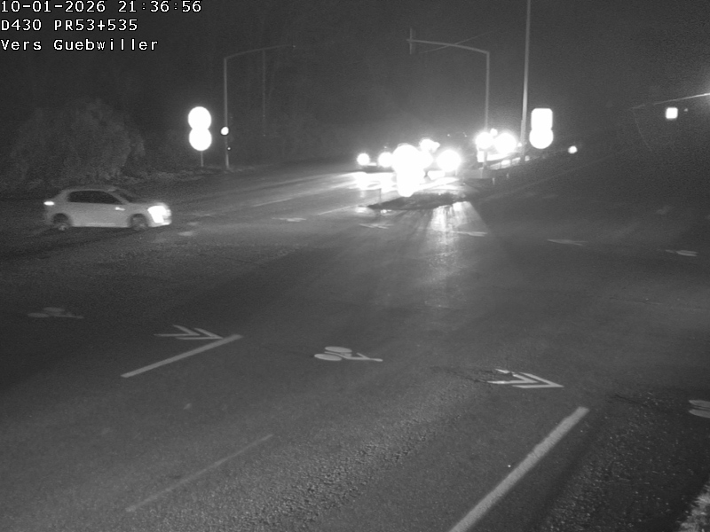 <h2>Webcam sur la D430 à la sortie de Mulhouse, à la jonction avec la D20 à Kingersheim. Vue orientée vers Guebwiller</h2>