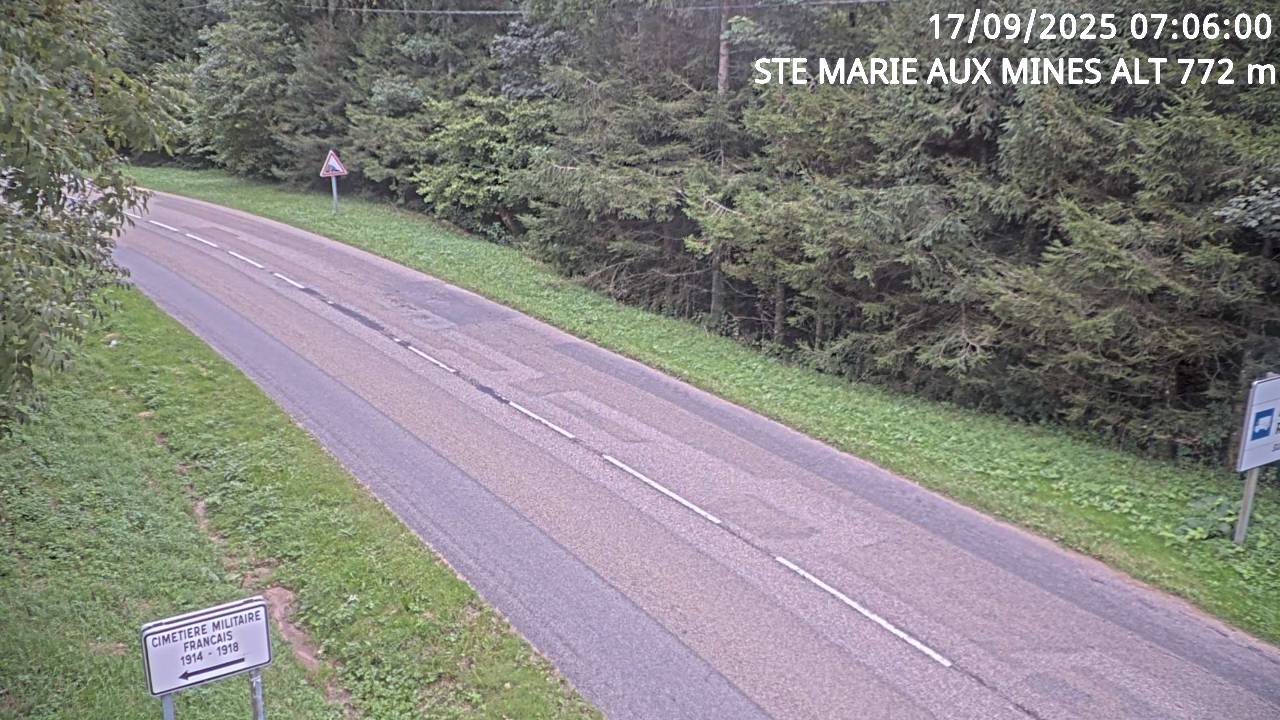Webcam du col de Saint-Marie dans les Vosges à Saint-Marie-aux-Mines. Vue orientée vers l'Alsace