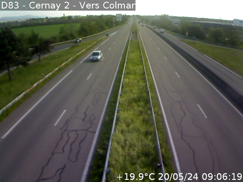 <h2>Webcam au niveau de Cerney sur la D83. Vue orientée vers Colmar</h2>