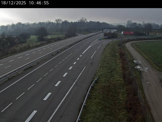 Webcam autoroute France - jonction A35 et D4 en venant de Karlsruhe ou Baden-Baden à Roppenheim, direction Strasbourg