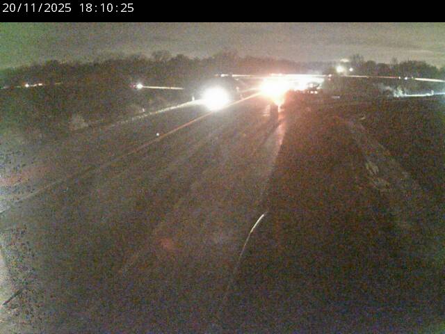 <h2>Webcam autoroute France - jonction A35 et D4 en venant de Karlsruhe ou Baden-Baden à Roppenheim, direction Strasbourg</h2>