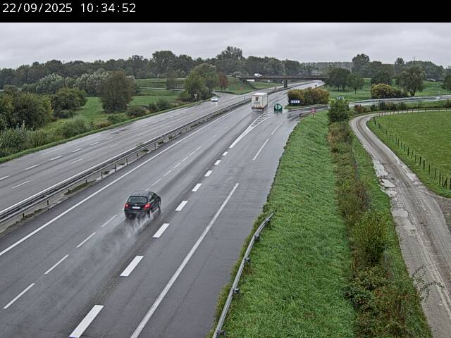 Webcam autoroute France - jonction A35 et D4 en venant de Karlsruhe ou Baden-Baden à Roppenheim, direction Strasbourg